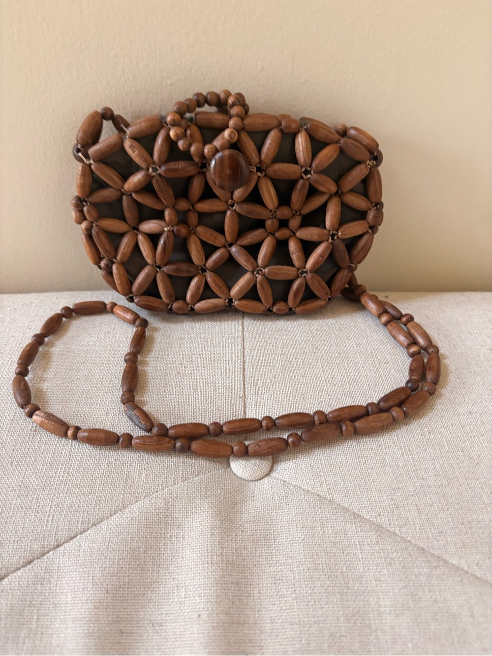 Vintage Wooden Bead Crossbody Bag in Brown - Handcrafted Style - Picture 1 of 4